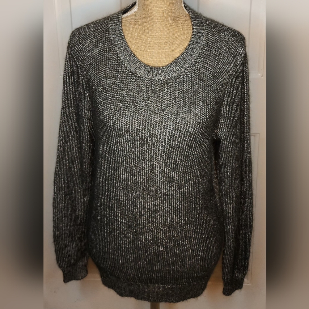 EDUN Black and Silver Crew Neck Sweater Size L